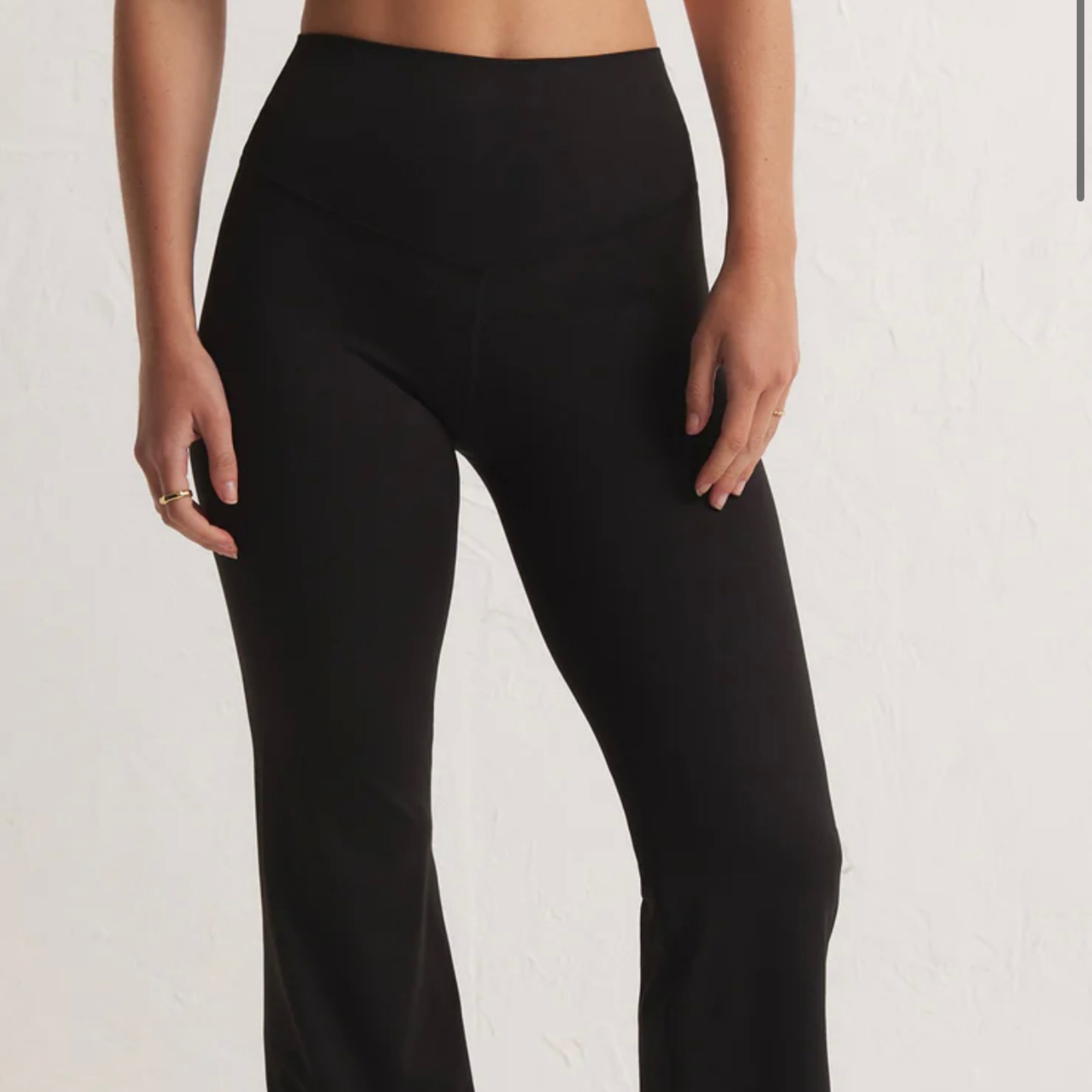 High Kick Flare Pant- Black